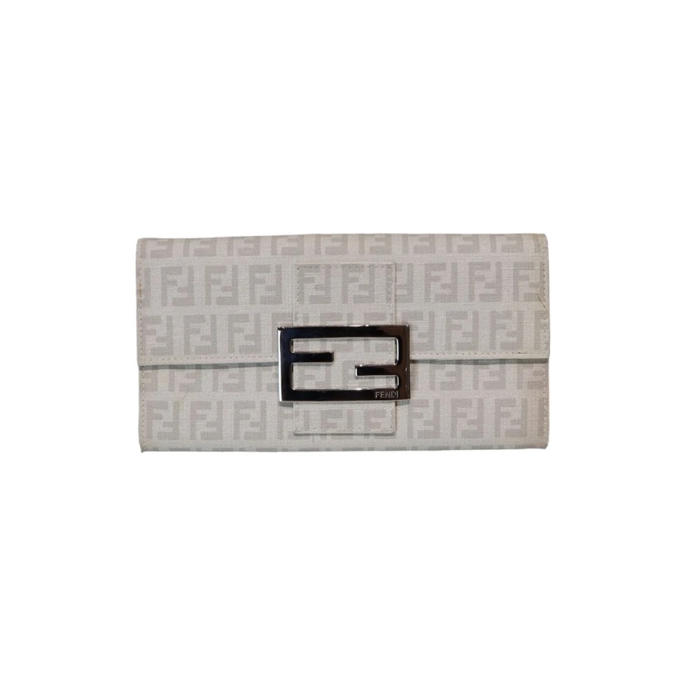AUTHENTIC 💕Fendi💕 Vintage Zucca Monogram Continental Wallet